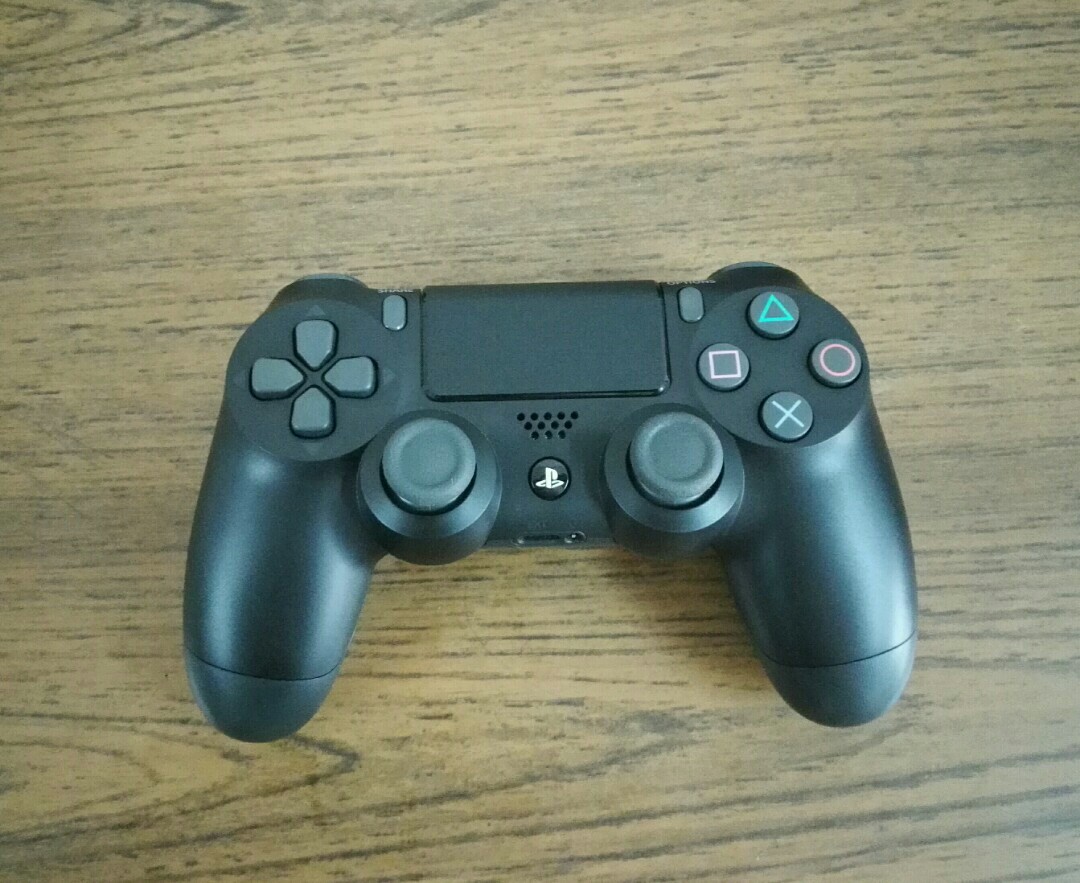 PS4 NEW Wireless controller (Version 2)
