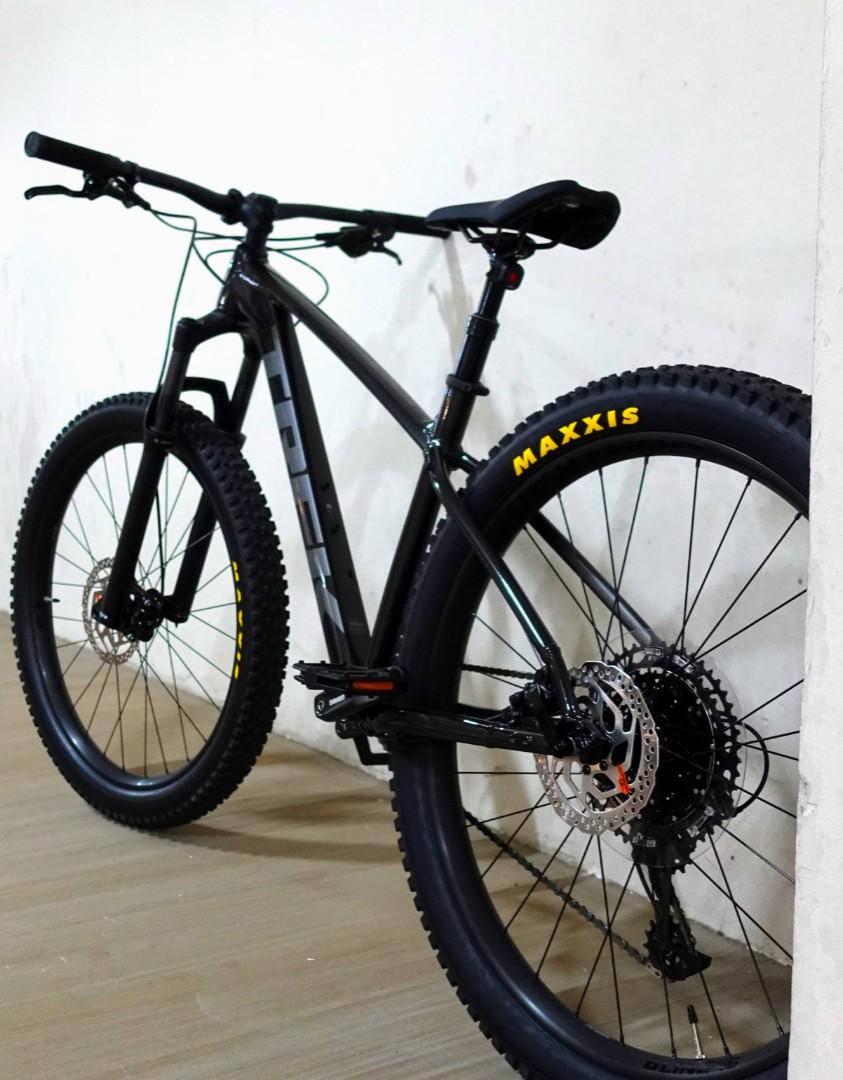 Trek Roscoe 7 27 5 Yr 2020 Bicycles Pmds Bicycles Mountain