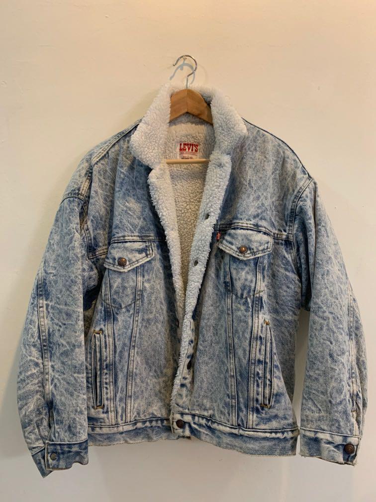 Vintage VTG Acid Wash Blue Levi s Sherpa Denim Jacket