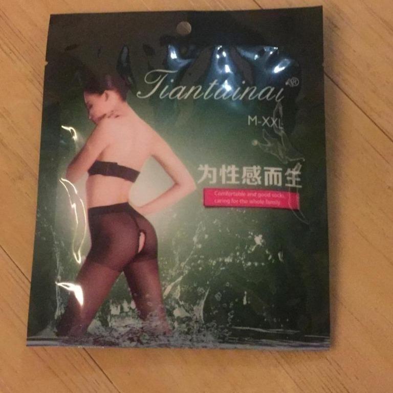 White stocking (Category: New Undergarments & Loungewear) located in Singapore. Submitted by lelonglelong38 (Listing ID 285340682, Image 2). Description: Stocking is white but with a hole at the crotch area like in the second picture. The second picture is the actual packaging. Free Size Free normal mail. Meet up at various MRT, postage and doorstep delivery is available. Meet up: Normal schedule Delivery: Small schedule .