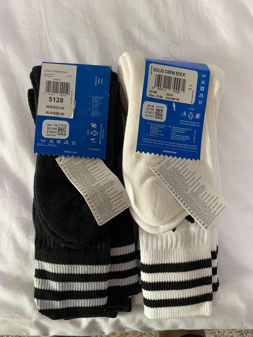 yeezy with adidas socks