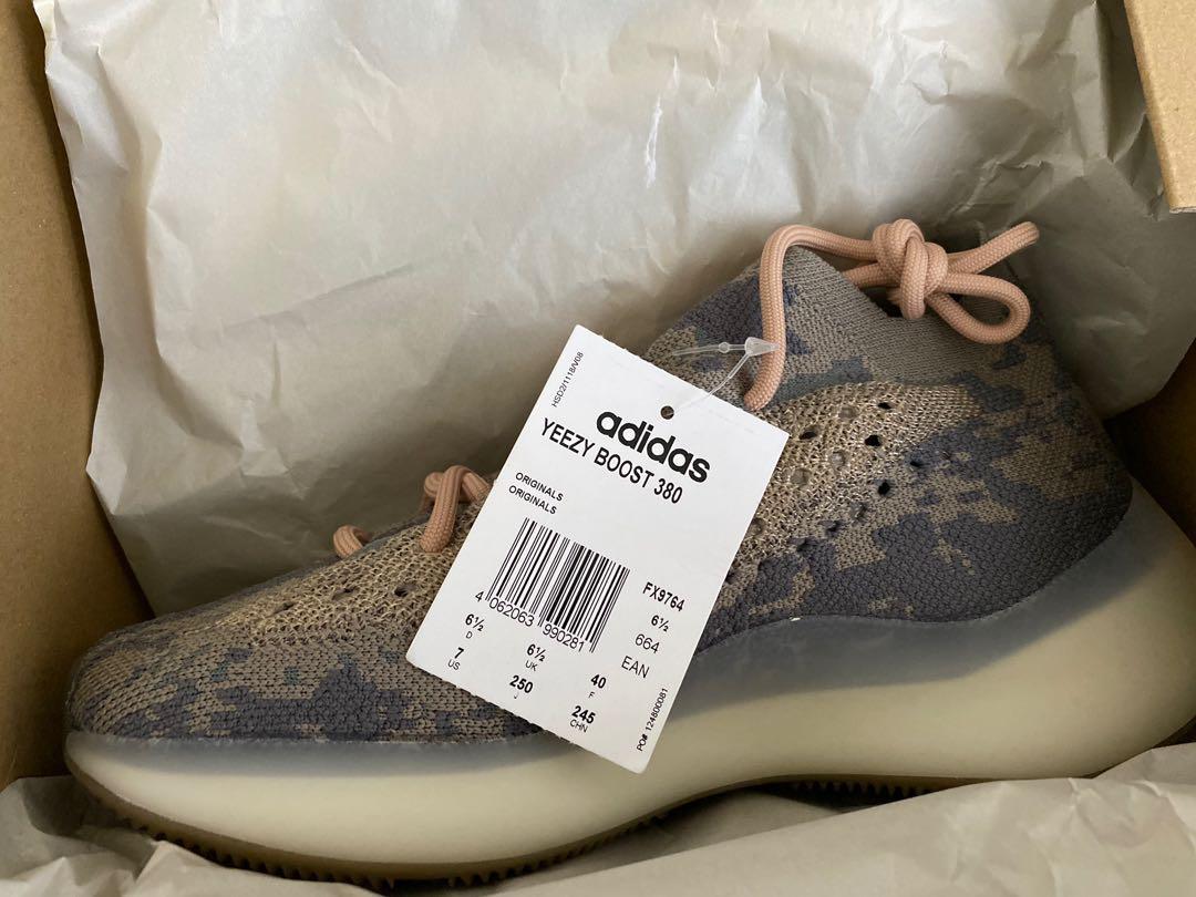 Adidas yeezy sales 7 new
