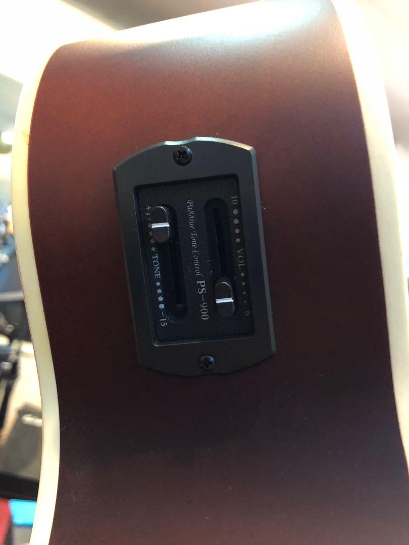 A&K Acoustic Guitar AK220 CE (CS), Hobbies & Toys, Music & Media