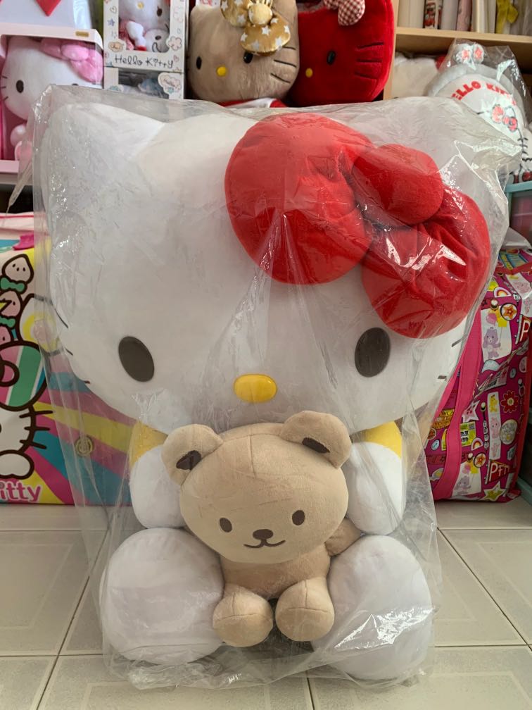 big hello kitty plush