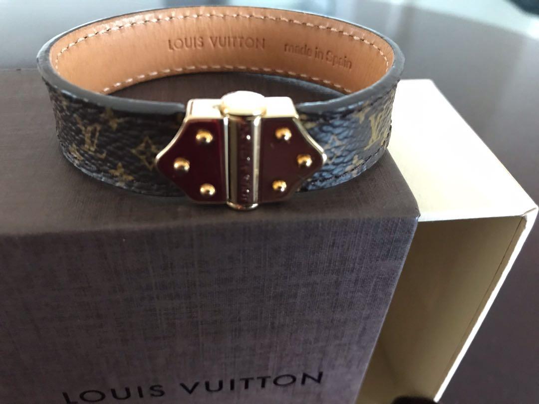 Louis Vuitton M6689E Monogram Nano Bracelet