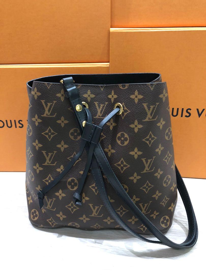 Louis Vuitton Neo Vivinienne Noir Bag, Luxury, Bags & Wallets on Carousell