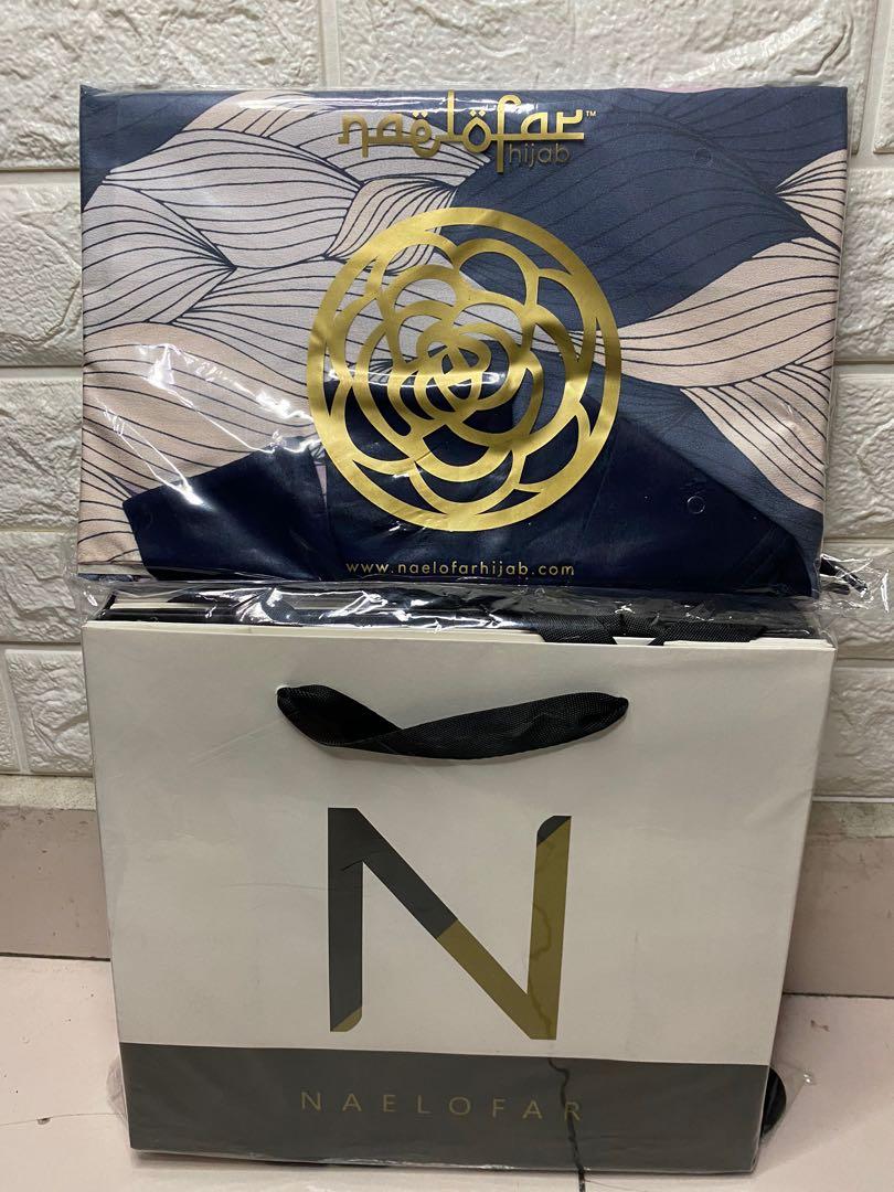 neelofa instant shawl