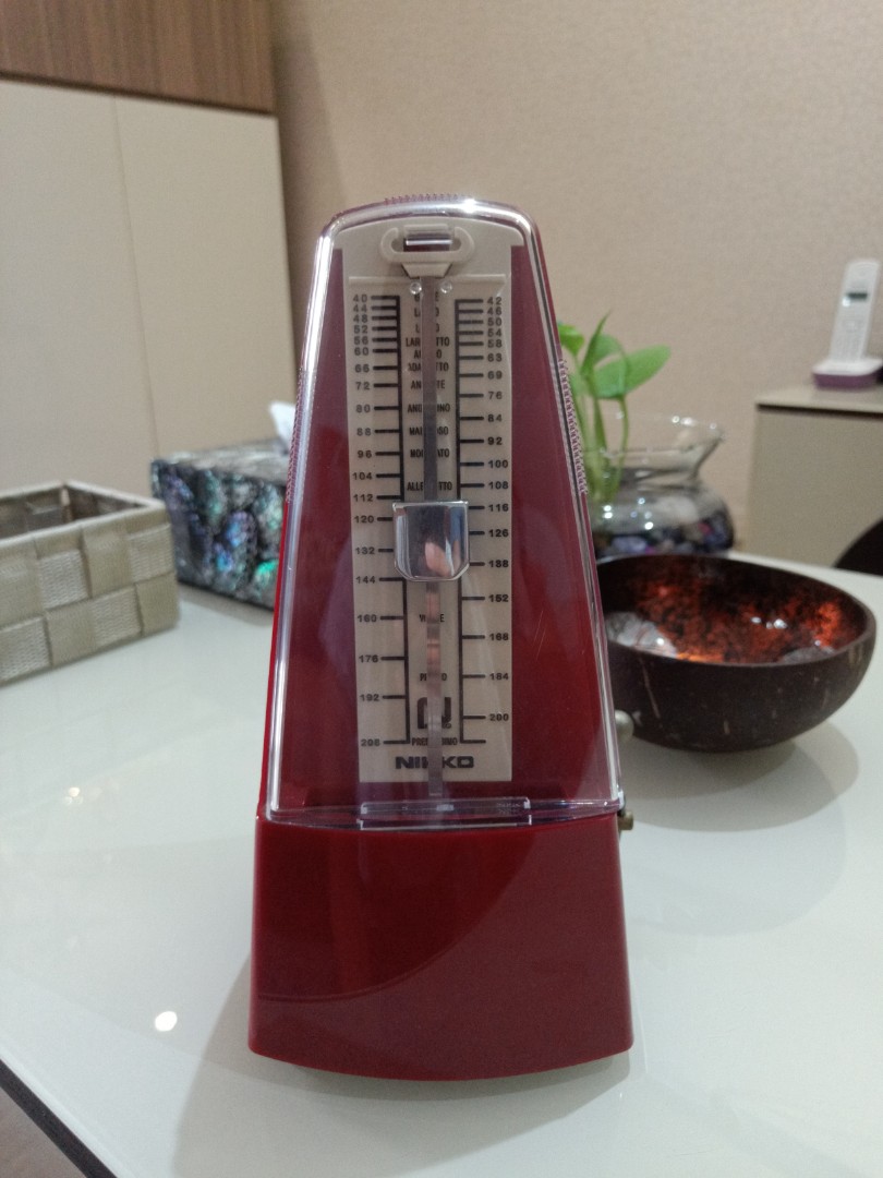 Nikko Metronome, Hobbies & Toys, Music & Media, Music Accessories on
