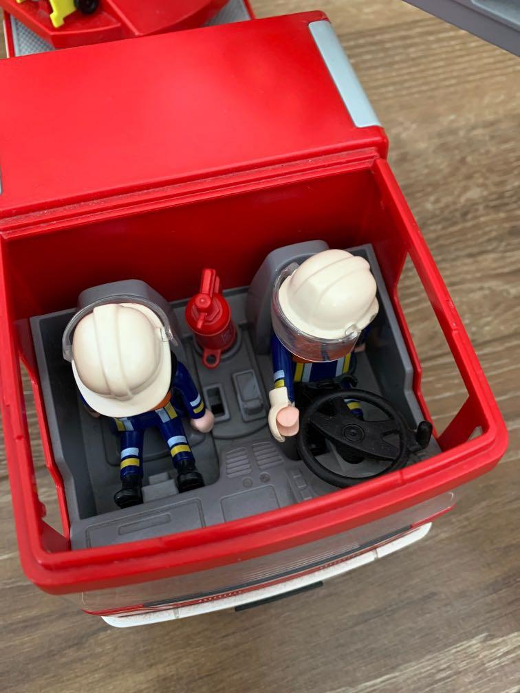 Playmobil fire shop engine 4820