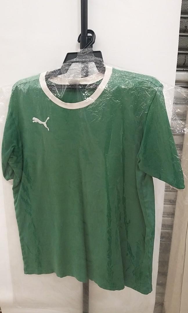 PUMA RINGER (Category: Tshirts & Polo Shirts) located in Kuala Lumpur. Submitted by eaglezbundle (Listing ID 285510296, Image 1). Description: EAGLE'Z BUNDLE ♦️PUMA RINGER ♦️condition 9/10 ♦️PIT 19/26 ♦️jahitan single atas dan bawah double 💵 HARGA DI PINTA RM110.
