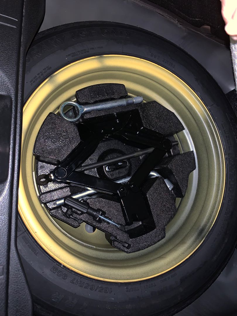 Subaru Forester Spare Tire & Kit, Car Accessories, Tyres & Rims on