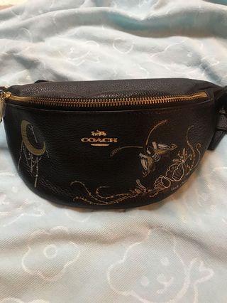 COACH 正品腰包