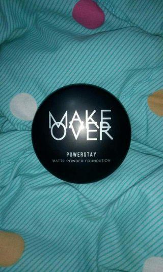 Make Over Powerstay Matte Powder Foundation (N30)