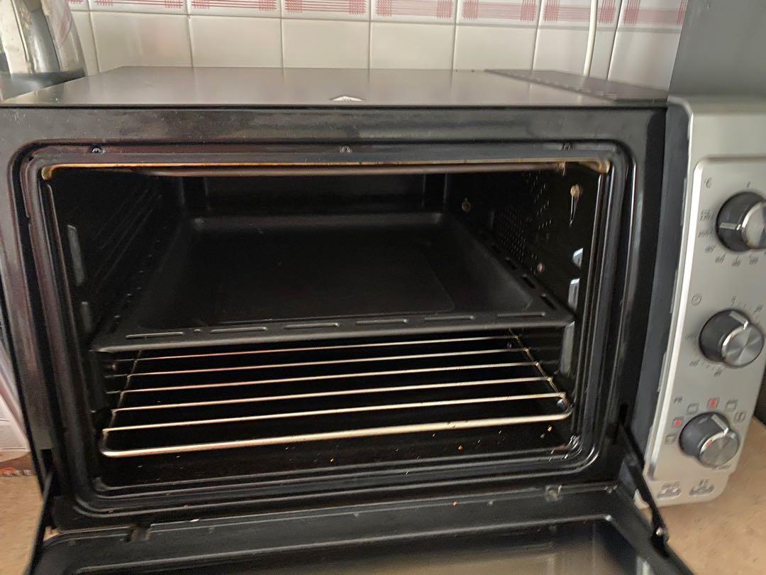 DeLonghi Convection Oven, TV & Home Appliances, Kitchen Appliances