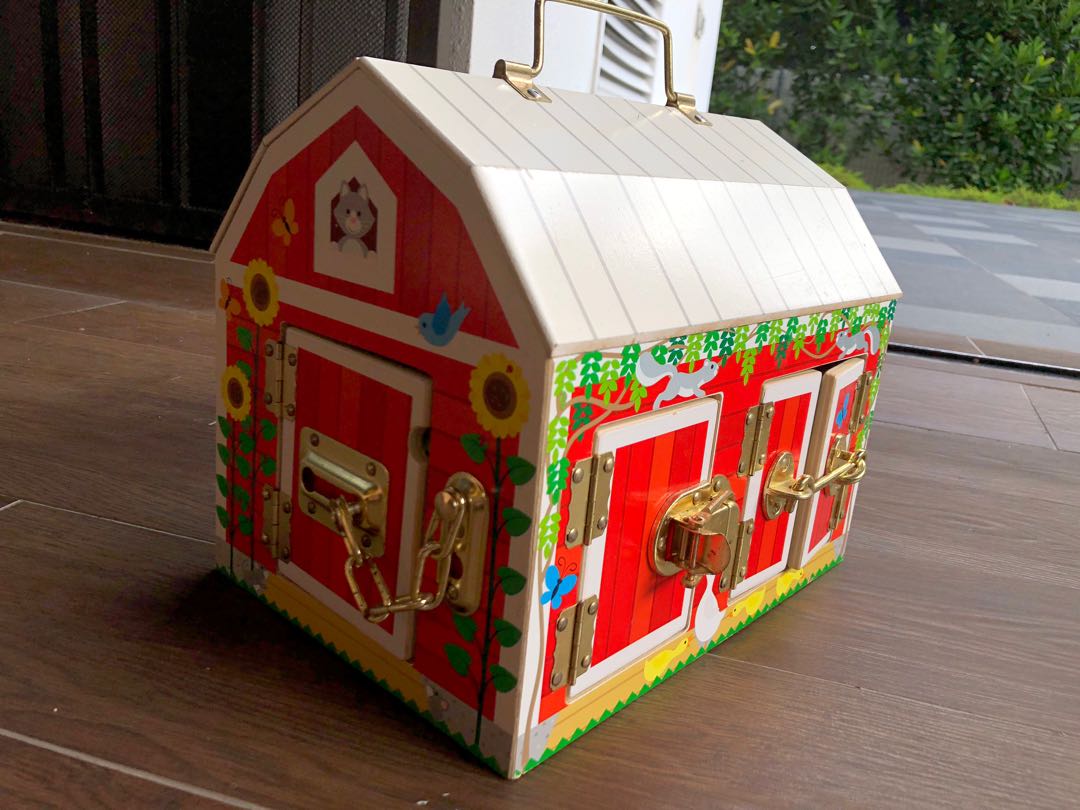 Melissa and Doug latches wooden barn, Hobbies & Toys, Toys & Games on