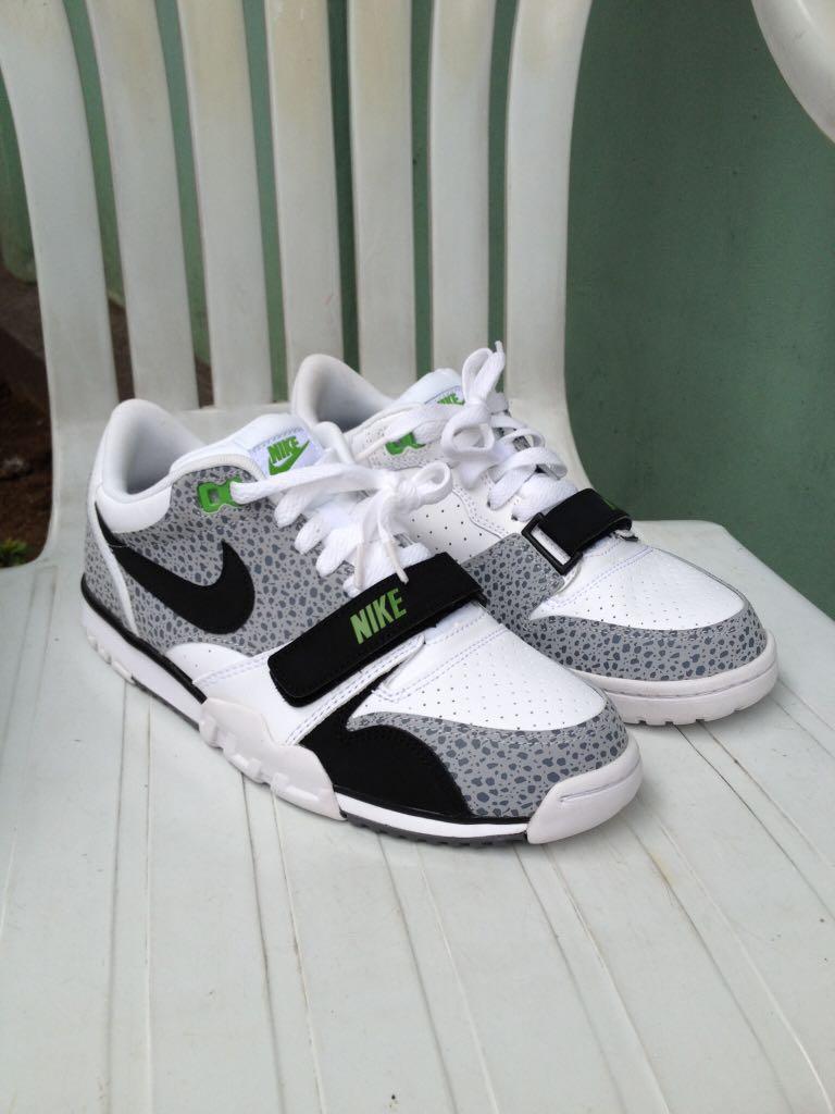 nike air trainers size 7