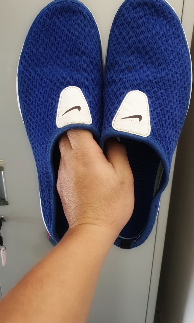 sandal slip on nike