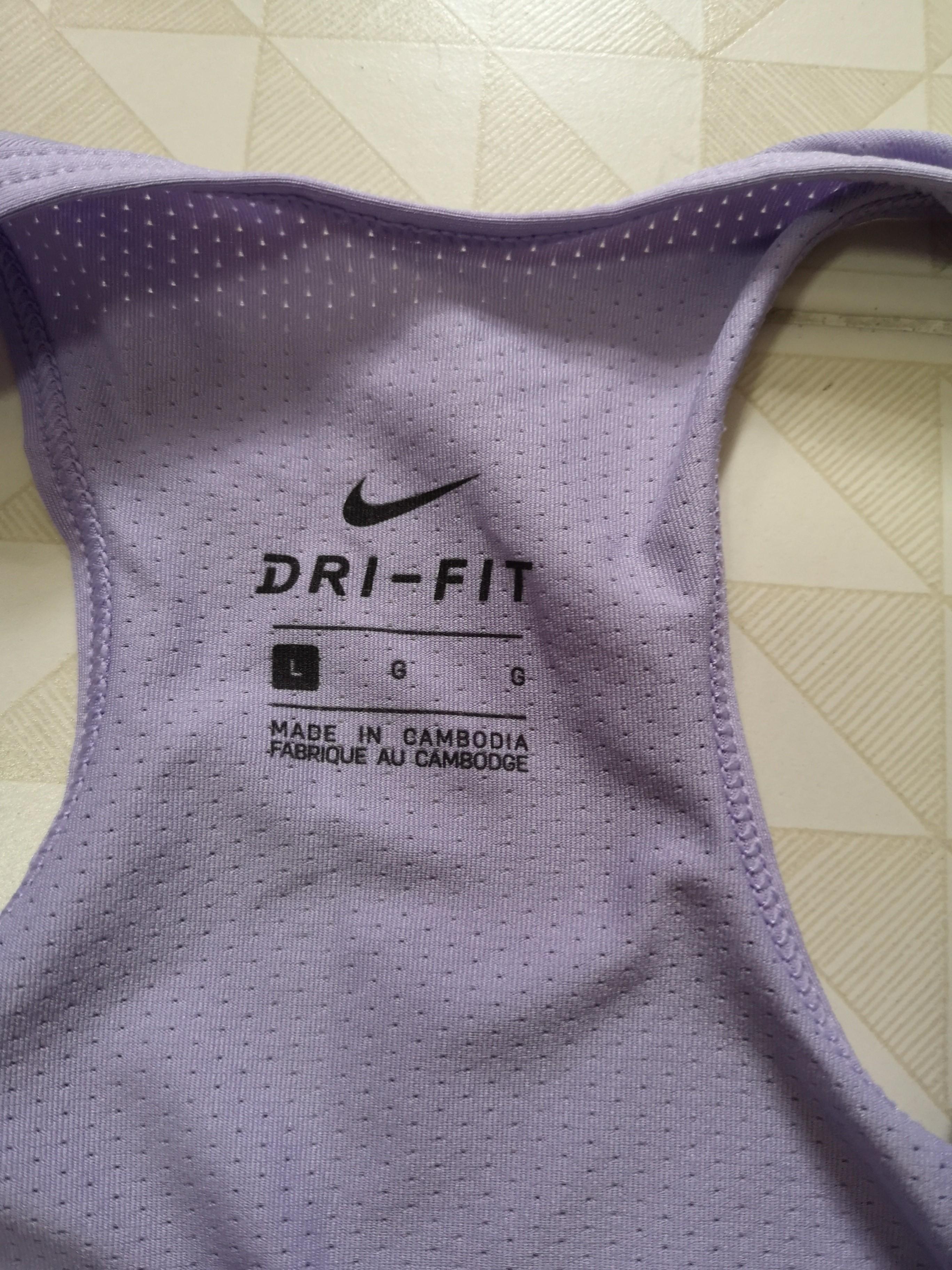 Nike tank, Women's Fashion, New Undergarments & Loungewear on Carousell