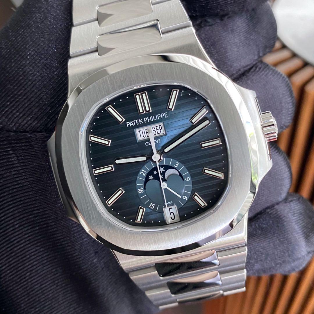 Patek Philippe Nautilus 5726/1A Annual Calendar Moon Phases Blue dial