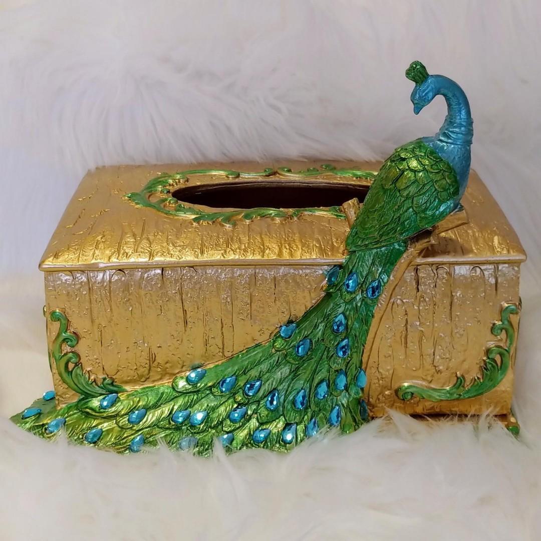 peacock tissue box