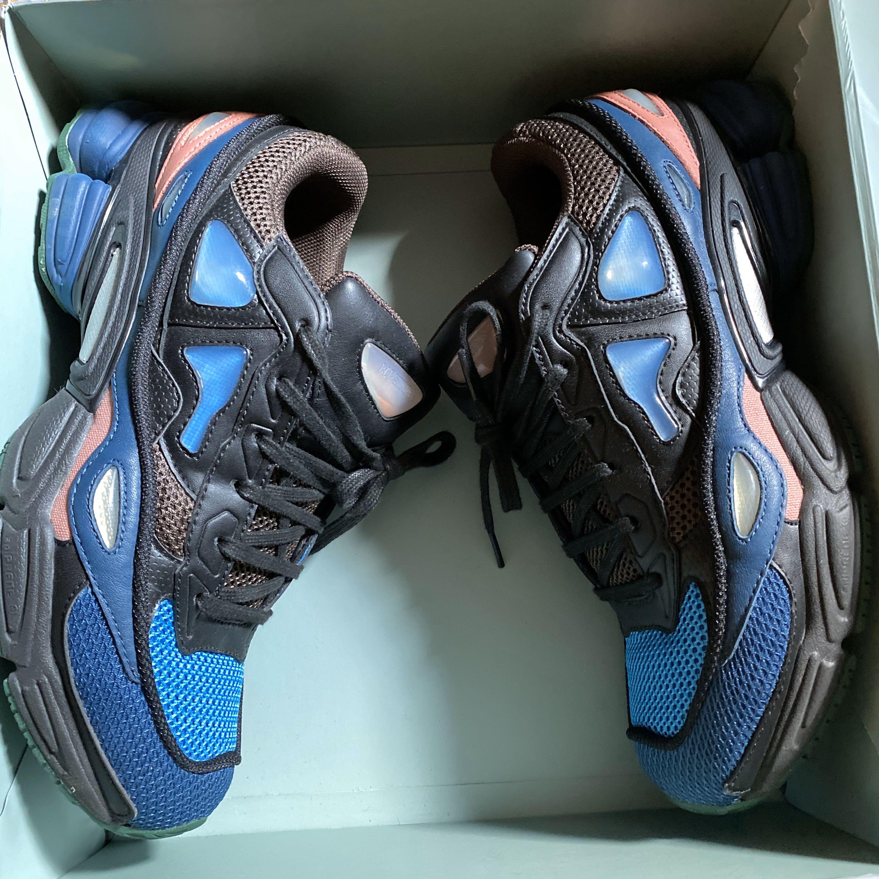 Raf simons ozweego ii store