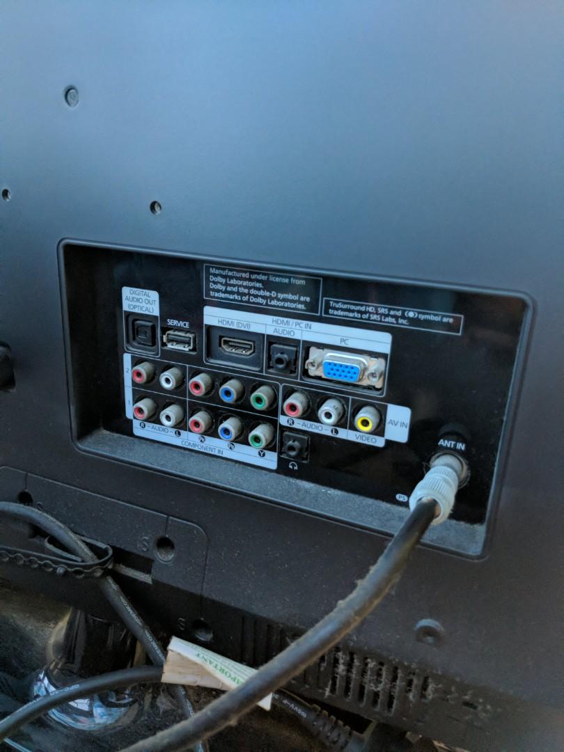 Samsung TV 22inch LCD TV LA22B450C4M, TV & Home Appliances, TV