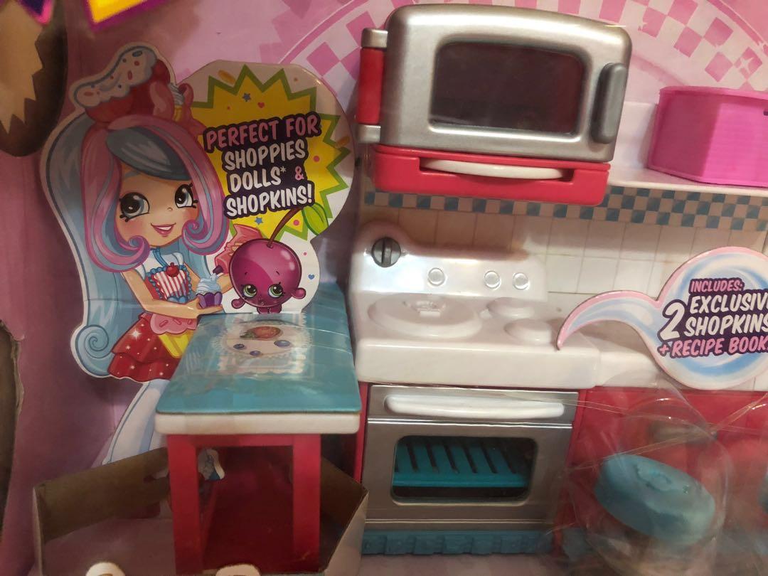 Shopkins hot spot kitchen store