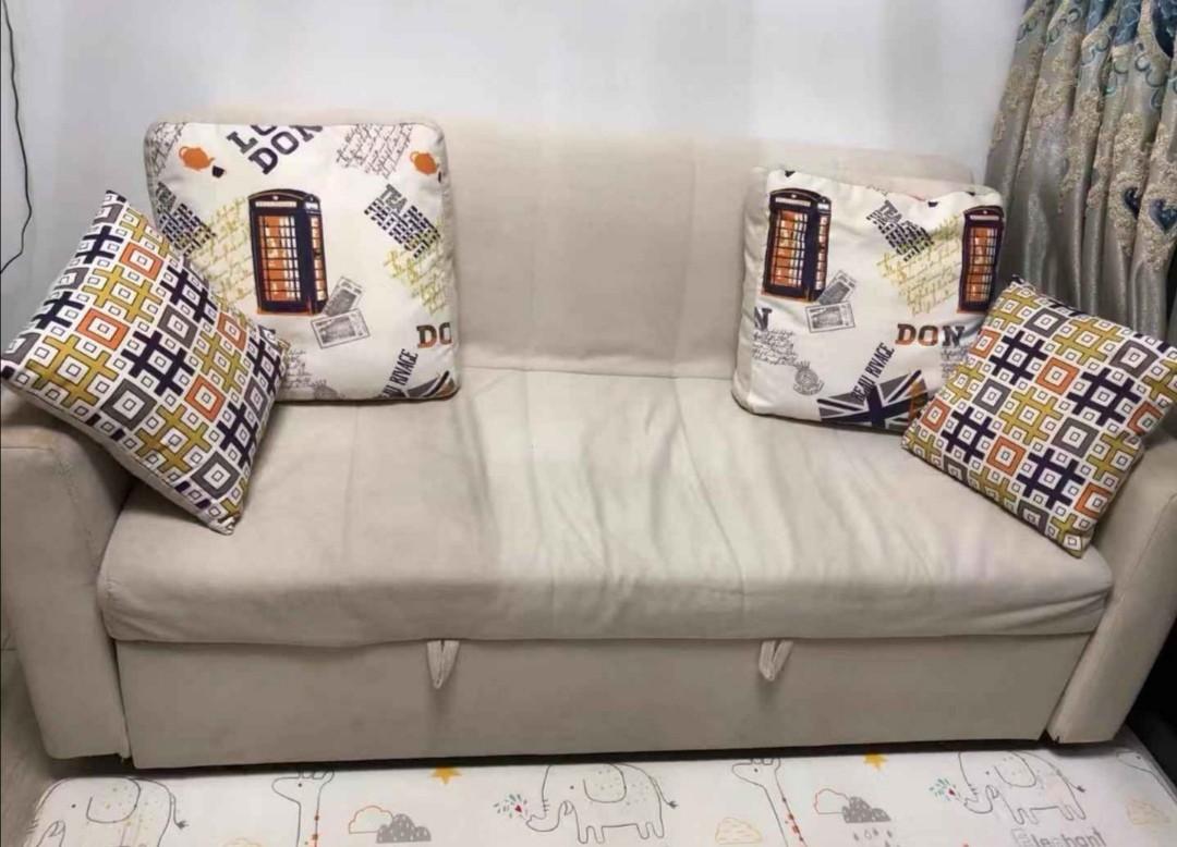 Sofa bed (Category: Sofas) located in Singapore. Submitted by edwardzou (Listing ID 285640134, Image 1). Description: Sofa bed, open to be double bed. Easy to open and fold. Come with 4 cushions as well. Self pick up at my place, near Canberra MRT.
