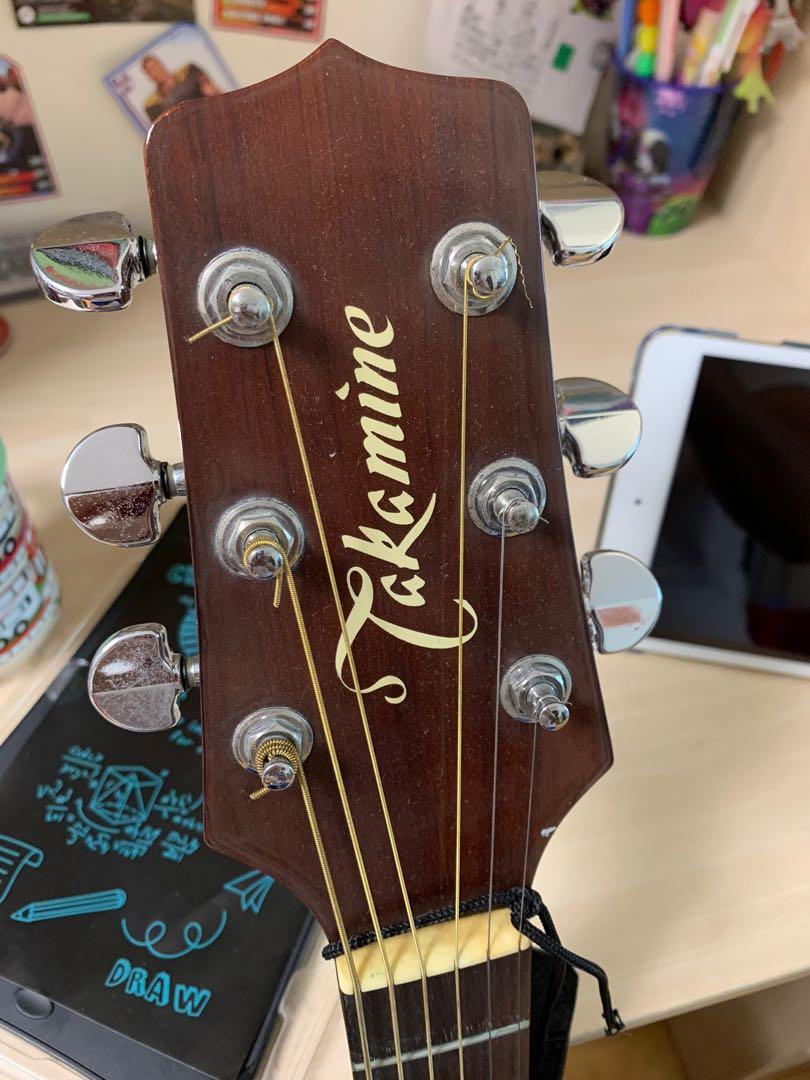 Takamine g330 acoustic store guitar