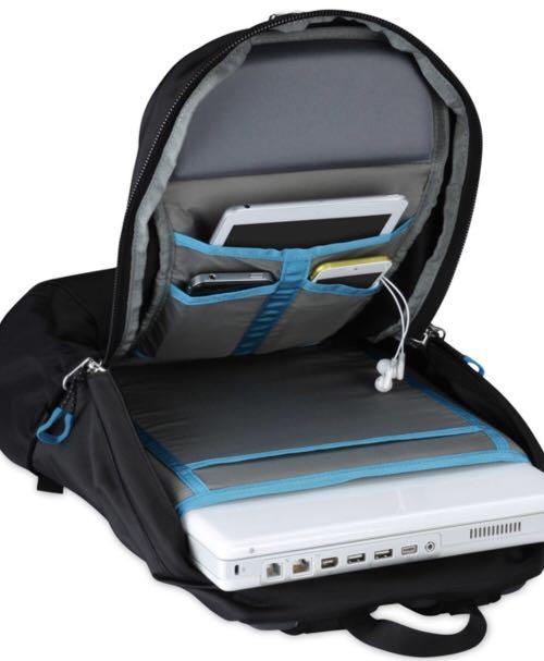 Thule EnRoute Strut Daypack 19L MODEL: TESD-115, Men's Fashion