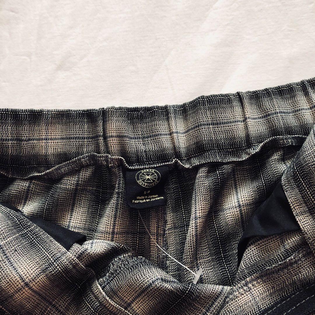 UO Arlo Relaxed Pleated Trouser Pants Women s Fashion Bottoms