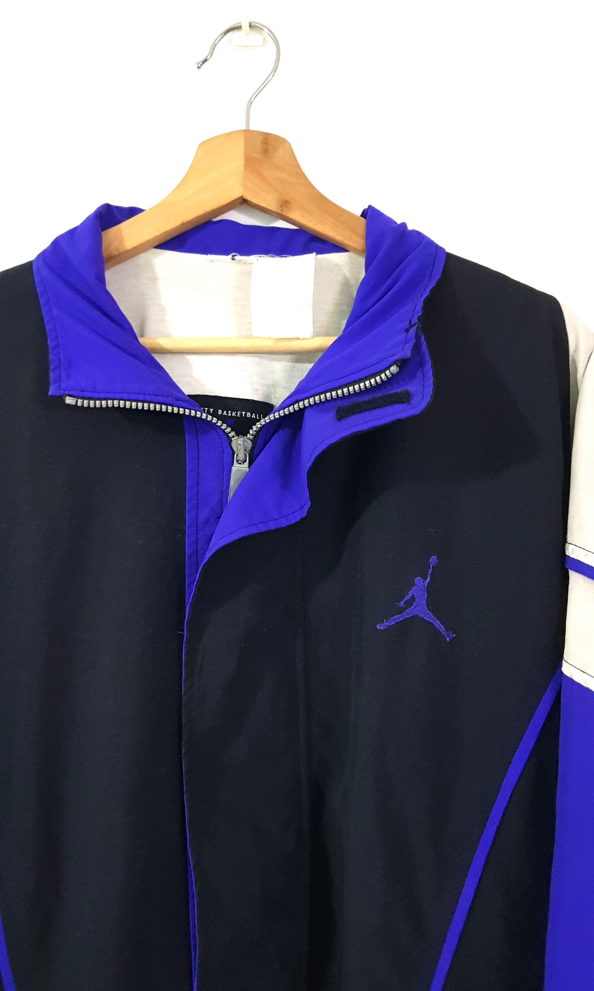Purple discount jordan windbreaker
