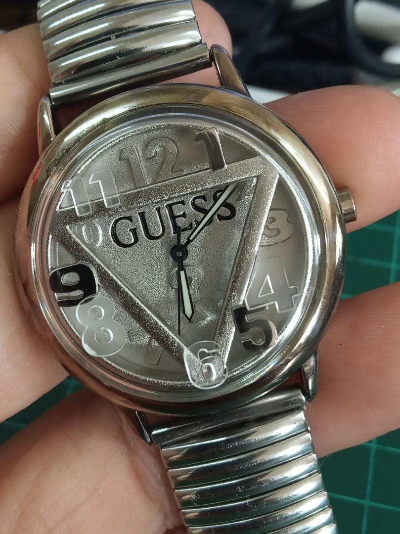 Vintage Guess 1995 gent watch