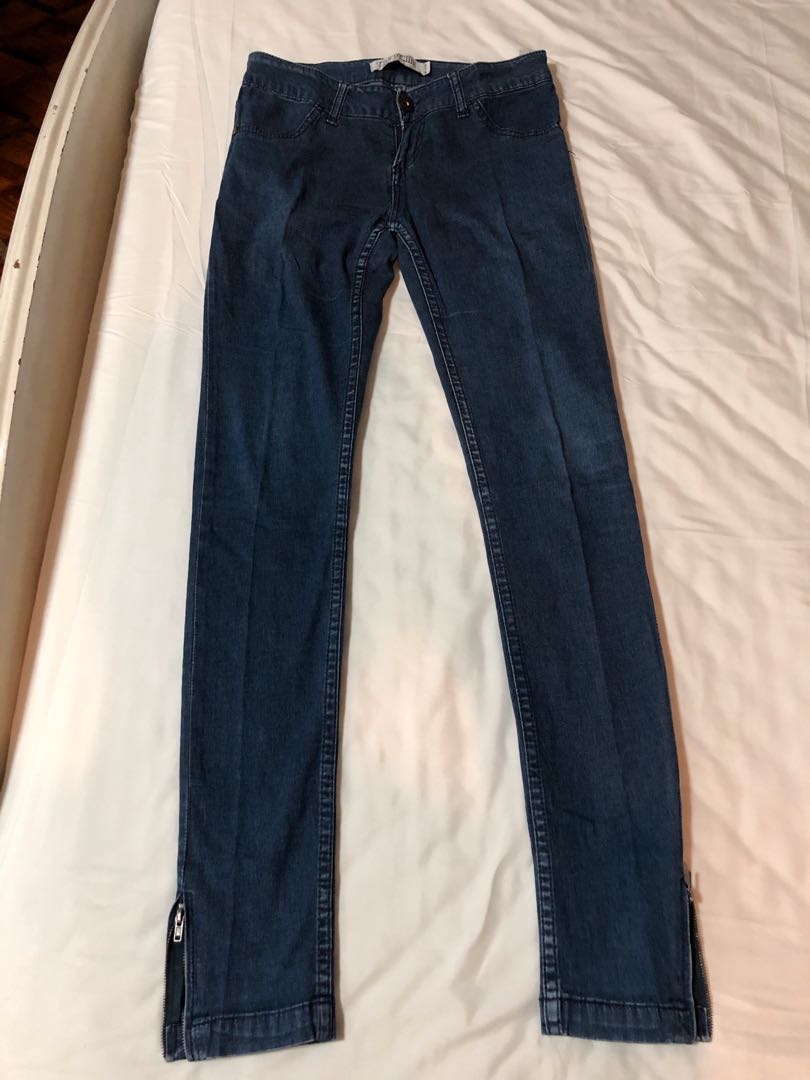 zara jeans with zippers