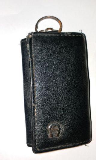 (Kategori: ) berada di . Dikirim oleh my_preloveds (ID iklan 285747536, Gambar 1). Deskripsi: .