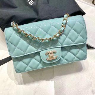 CHANEL classic flap mini 漆皮