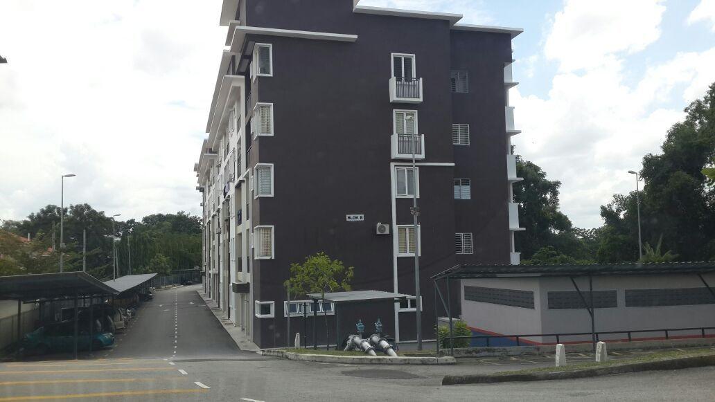 APARTMENT TAMAN SABHA IMPIAN Kajang, Selangor, Property, For Sale on
