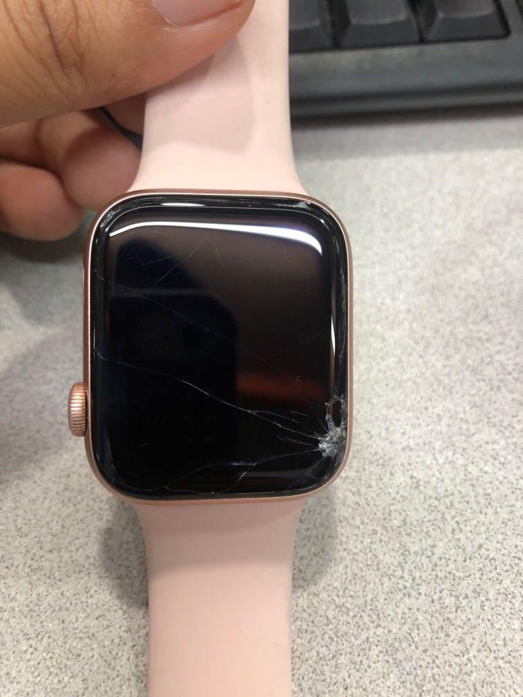 Apple Watch series 4 GPS 44mm Alimunium and ceramic case WR50M