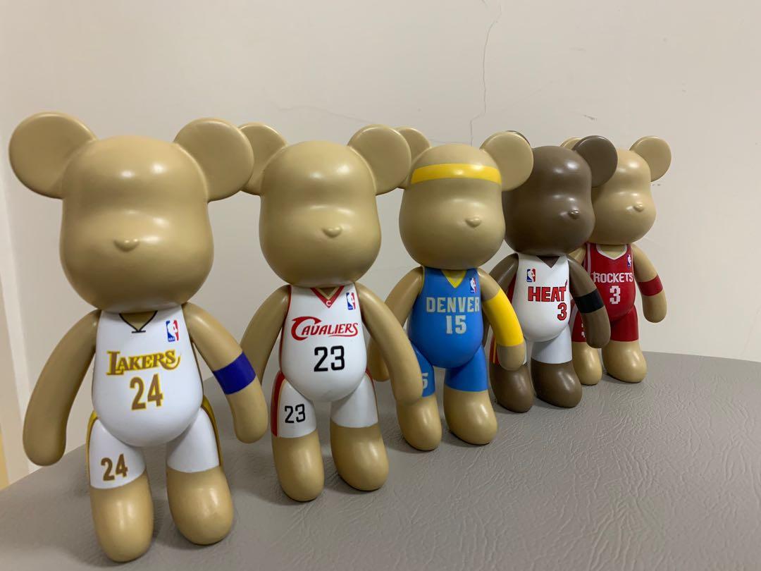 Kobe bryant bearbrick