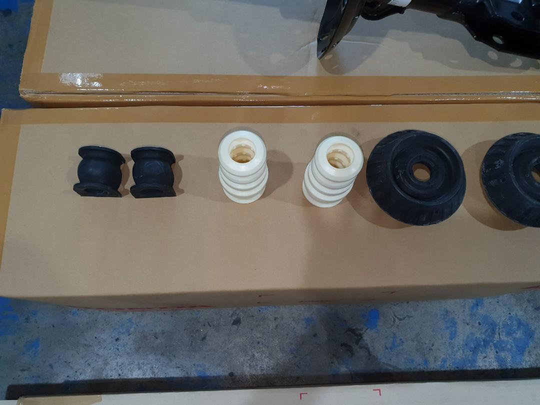 Honda fit ge6 orginal shock absorber, Car Accessories, Car