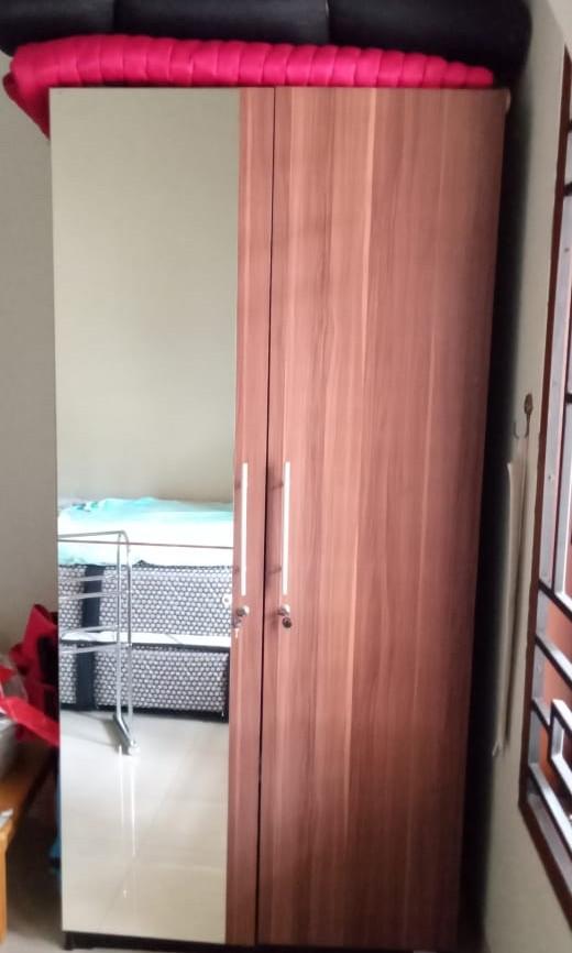 Lemari dan spring bed set, Perabotan Rumah di Carousell