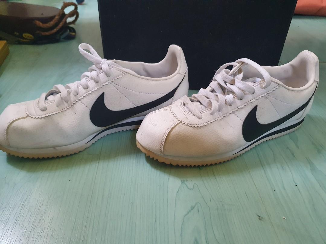 nike men's classic cortez leather running shoes