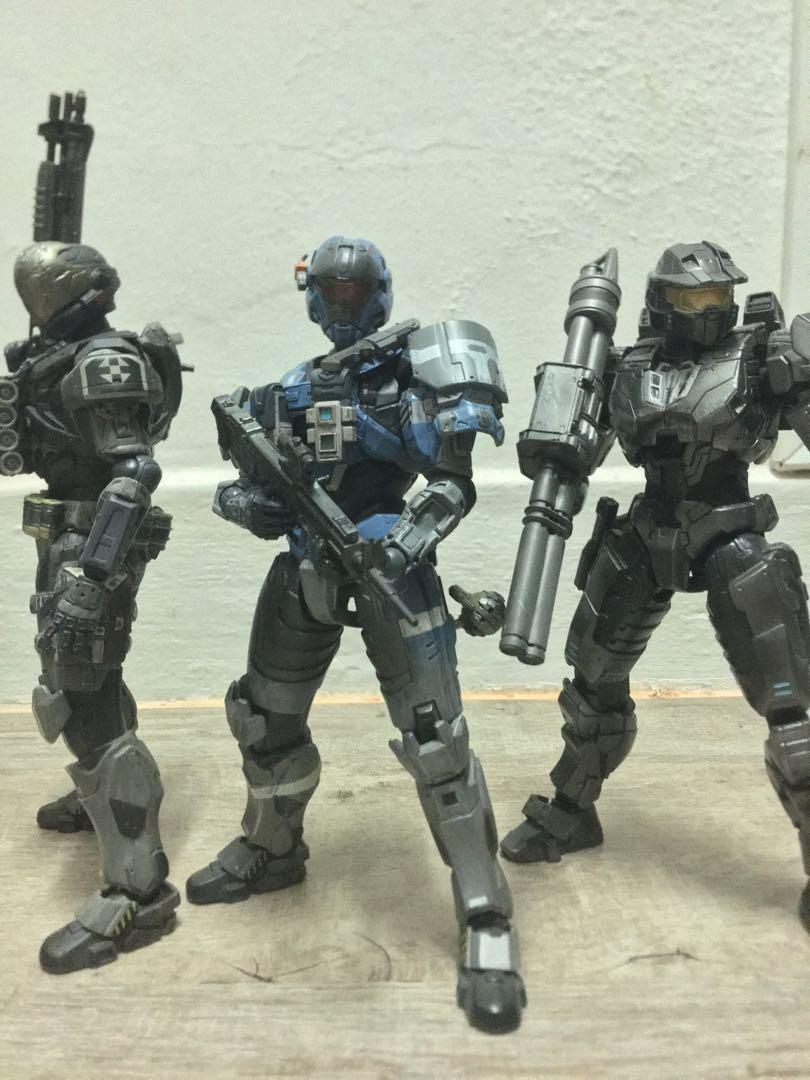 play arts kai emile