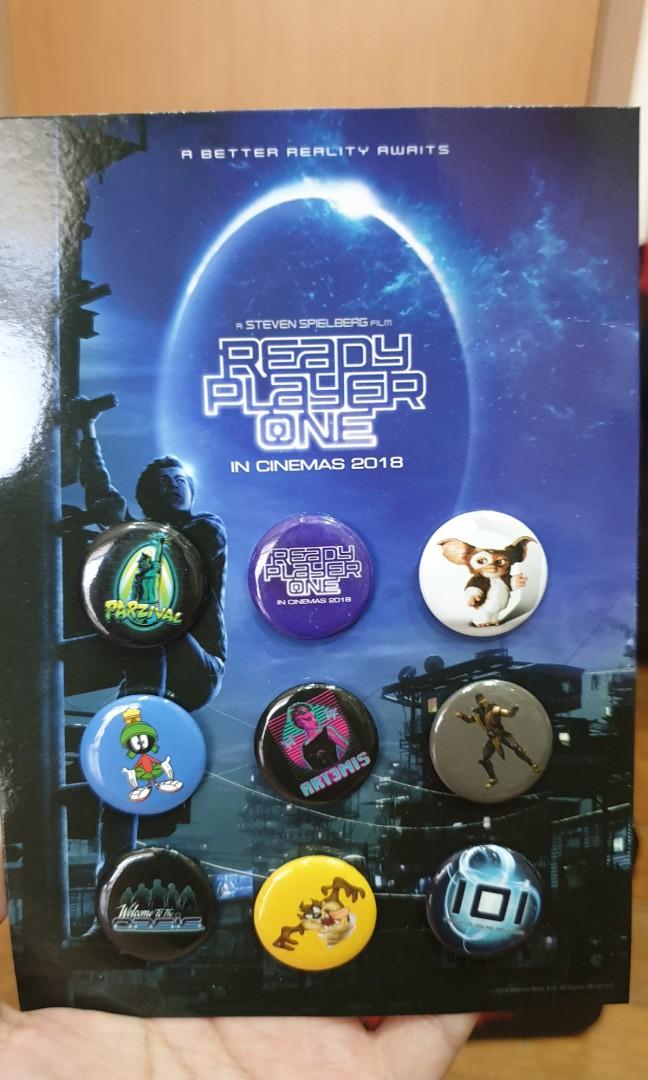 Ready Player One Merchandise (metal lunch box / badges/ vinyl key ...