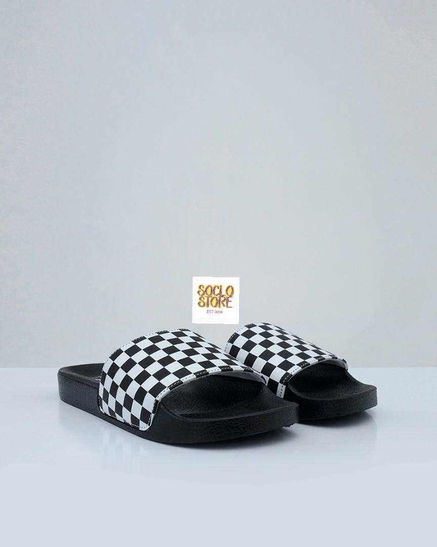 vans slides checkerboard black