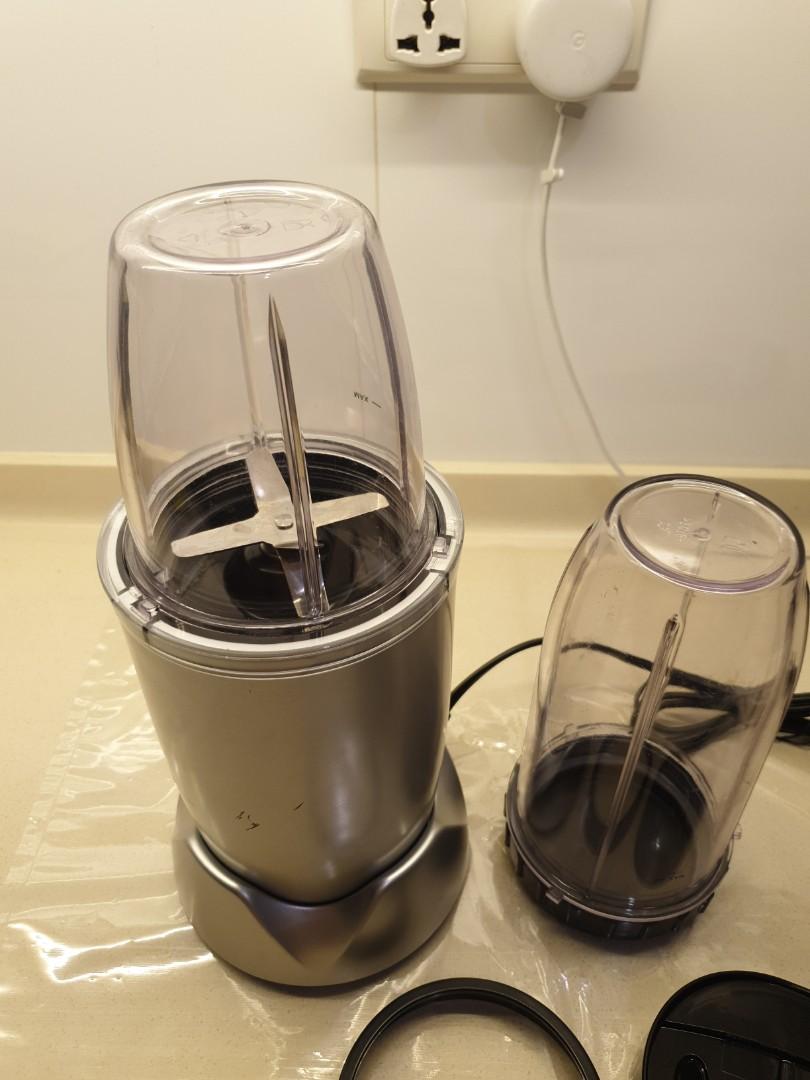 Smith + Nobel 7 pc Nutrient Blender 1000W (BPA free) Model SNNB7B