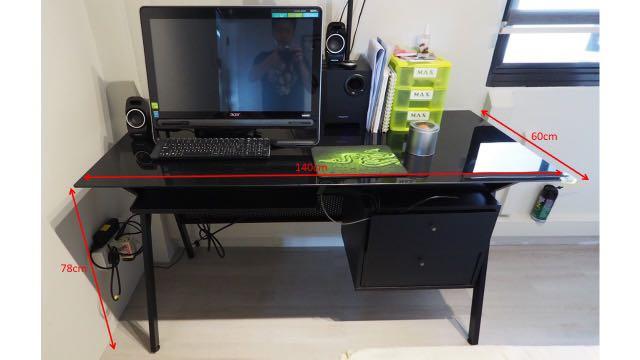 Study Table (Category: Tables & Sets) located in Singapore. Submitted by indulgence86 (Listing ID 285885654, Image 2). Description: V.hive office desk in glass and aluminium frame Very good condition Collection from void deck.