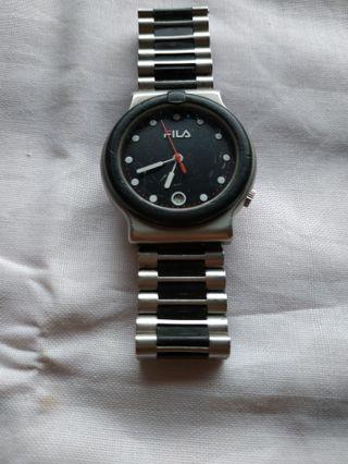 harga fila watch