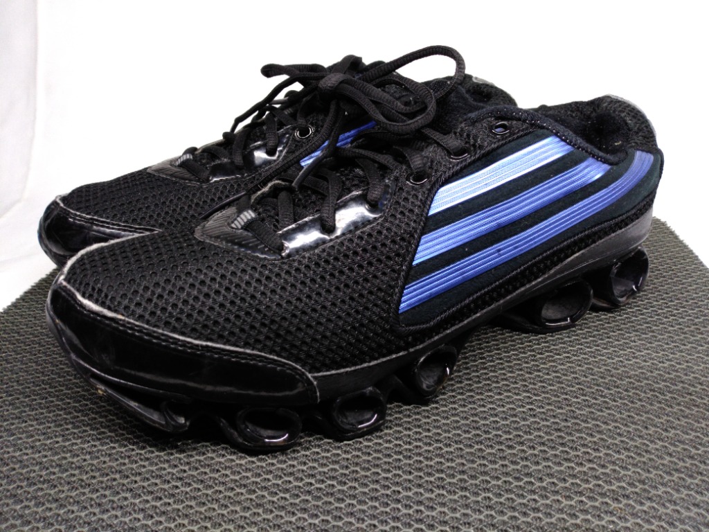 Adidas bounce titan 2025