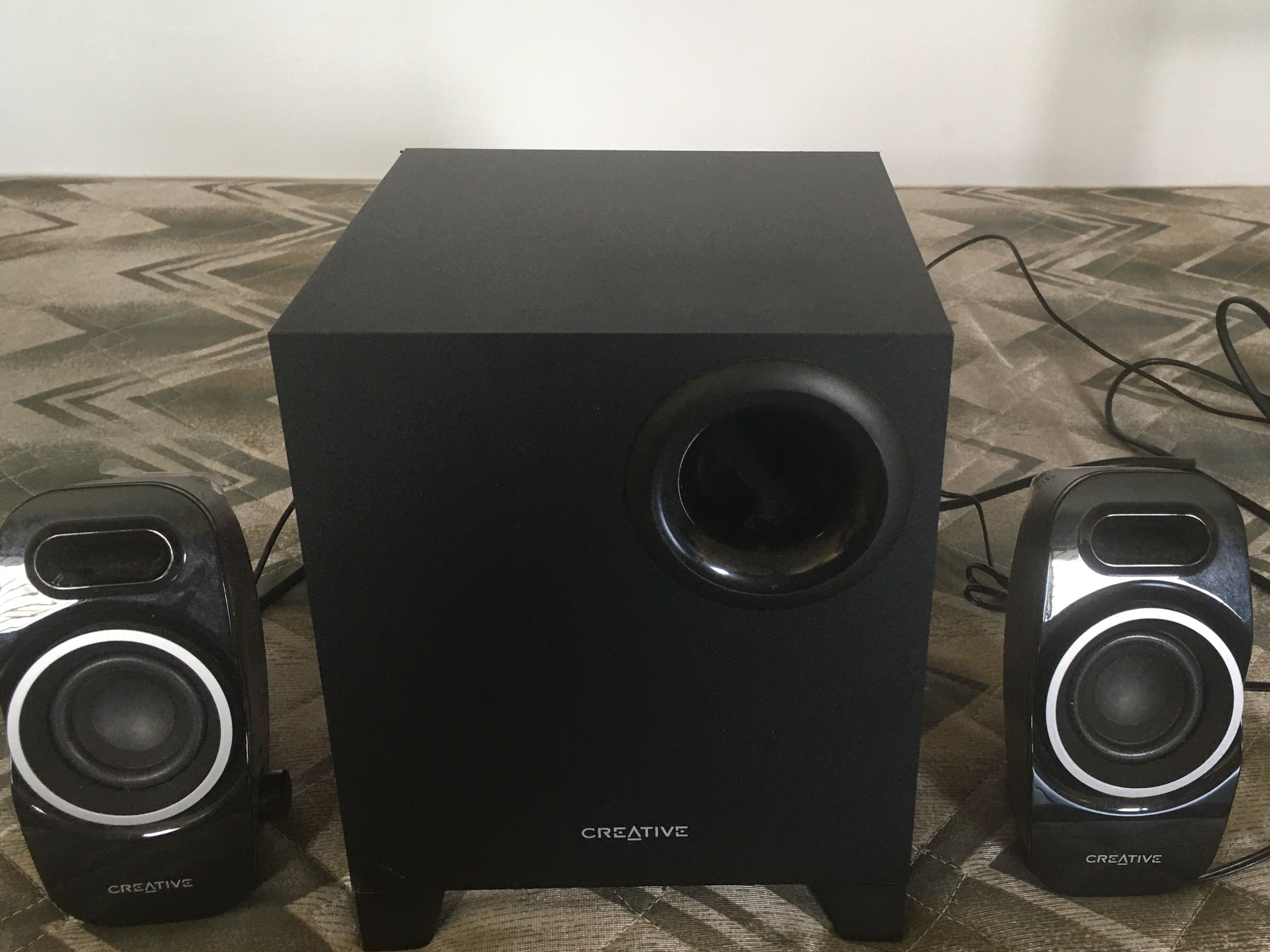 creative speakers with subwoofer
